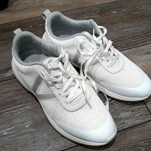 Vionic Women's White Sneakers with Light Gray Accents